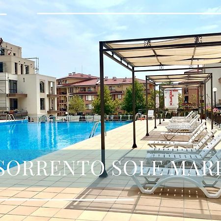 Patrick'S Apartments - Sorrento Sole Mare, Sveti Vlas Eksteriør bilde