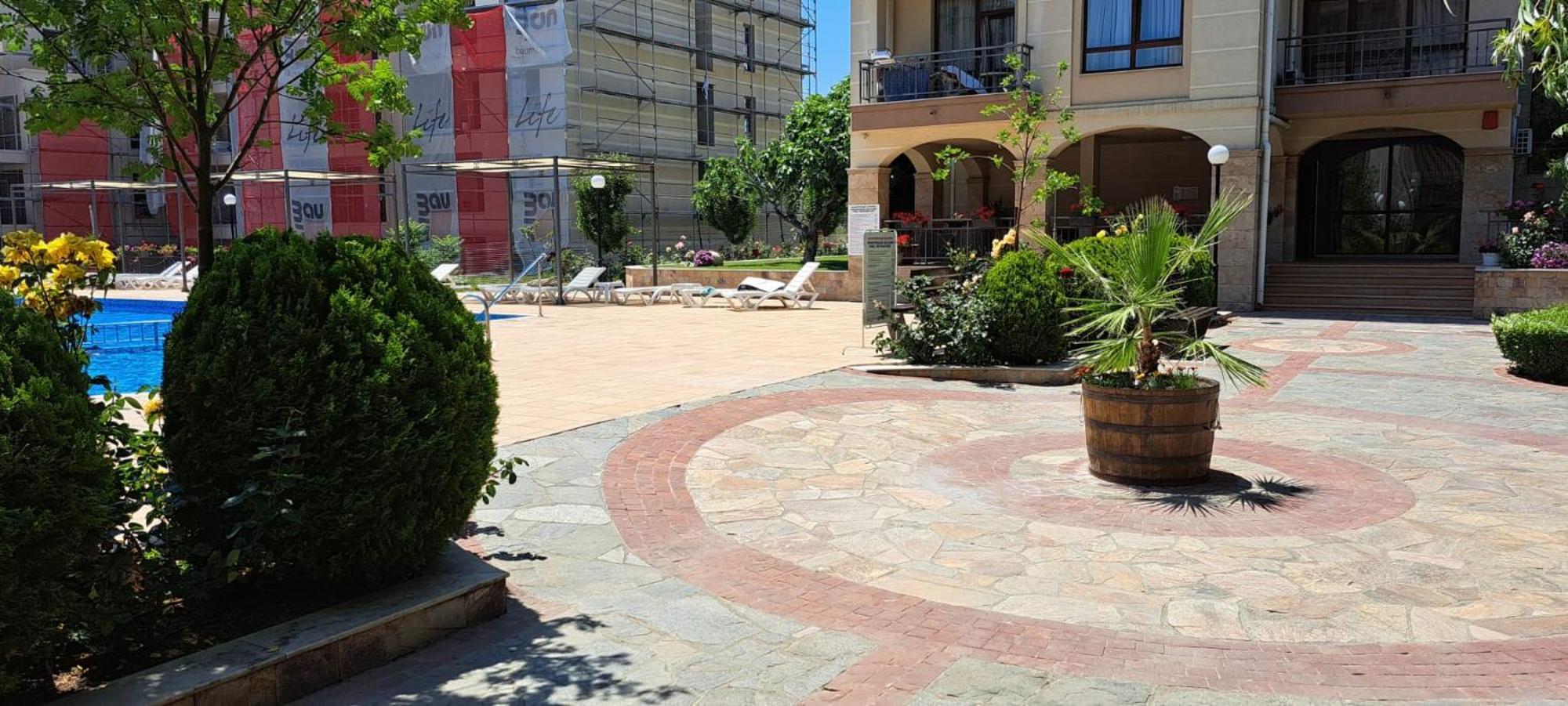 Patrick'S Apartments - Sorrento Sole Mare, Sveti Vlas Eksteriør bilde
